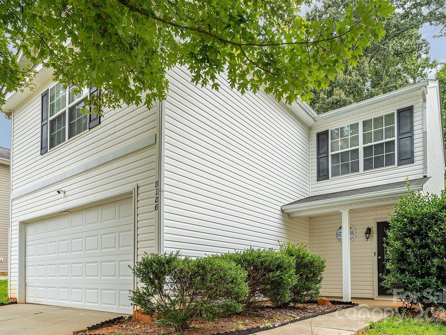 5126 Grays Ridge Dr Charlotte, NC 28269 - Thumbnail 4