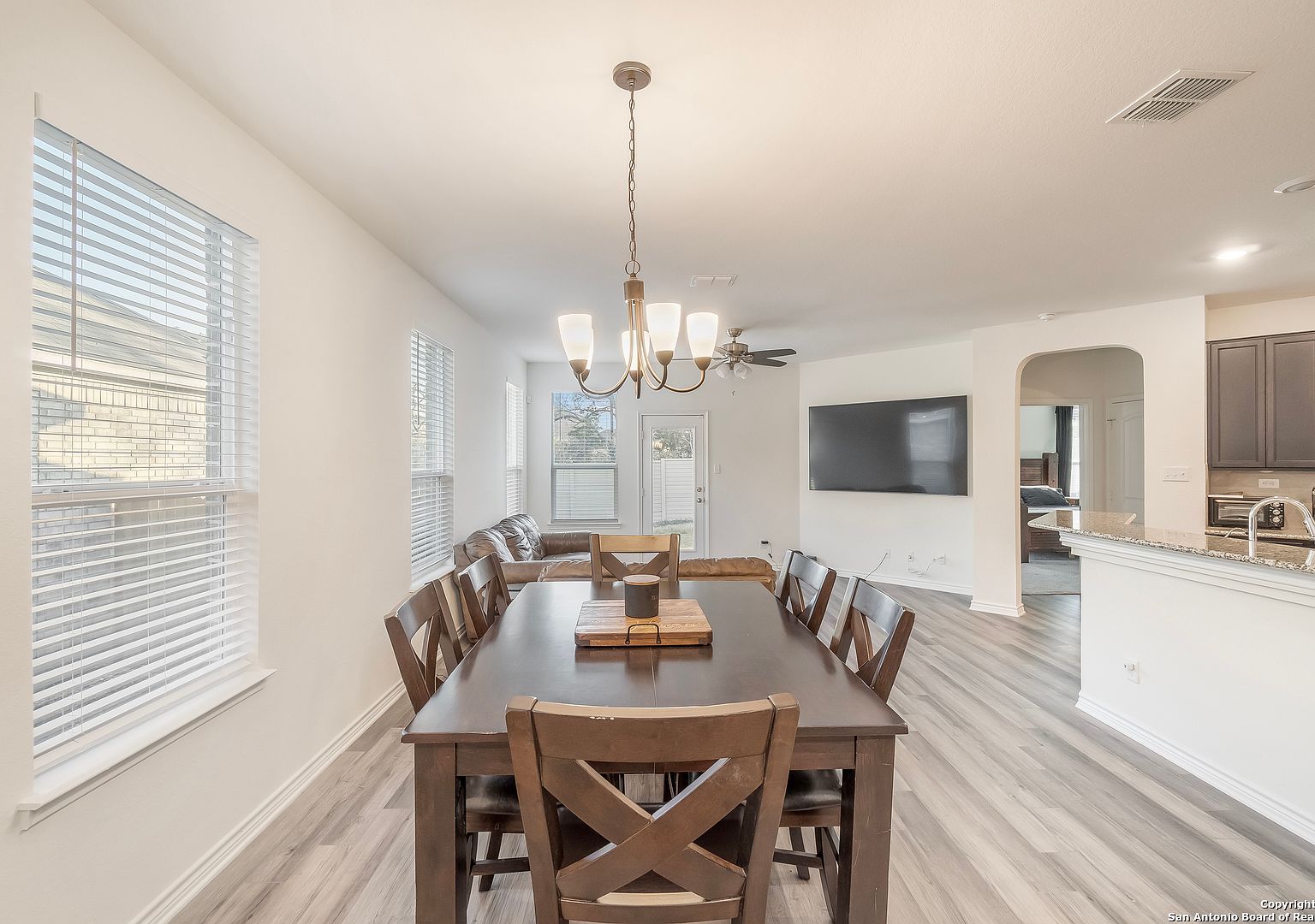 3674 Marvel Bulverde, TX 78163 - Thumbnail 4