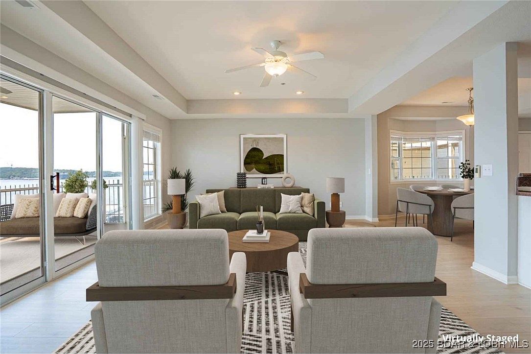 806 E Harbour Towne Dr #806E Lake Ozark, MO 65049 - Thumbnail 4