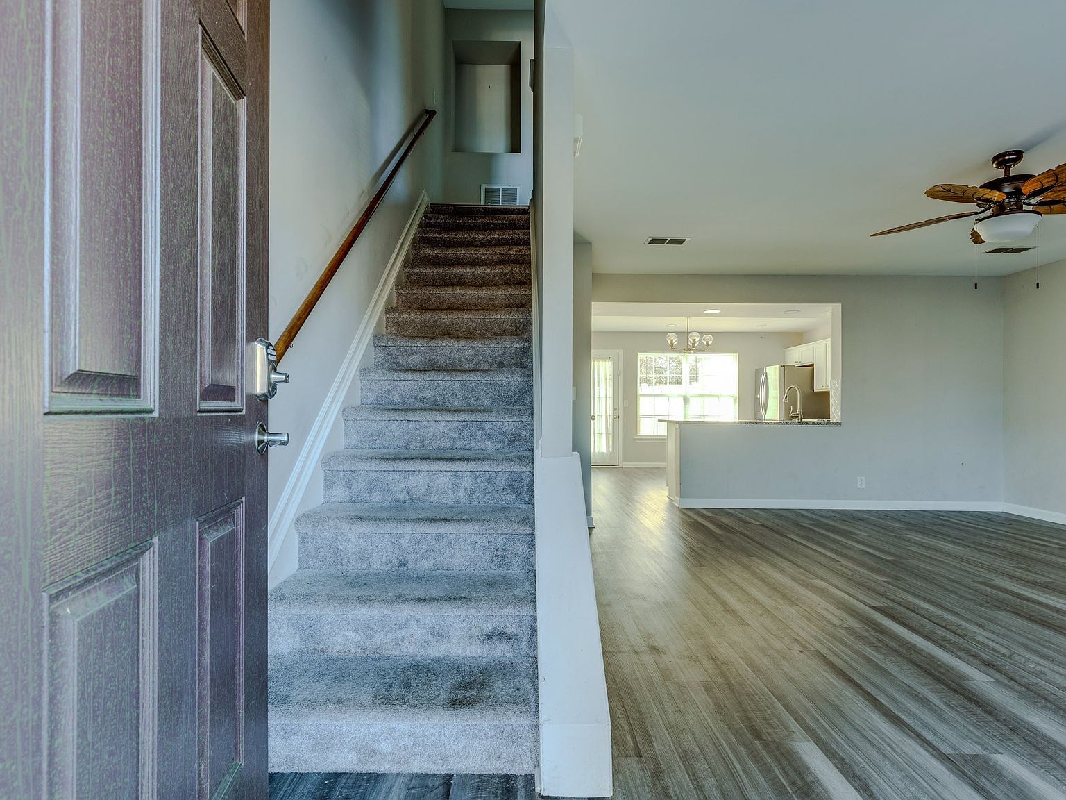 2012 Victory Gallop Ln Murfreesboro, TN 37128 - Thumbnail 4