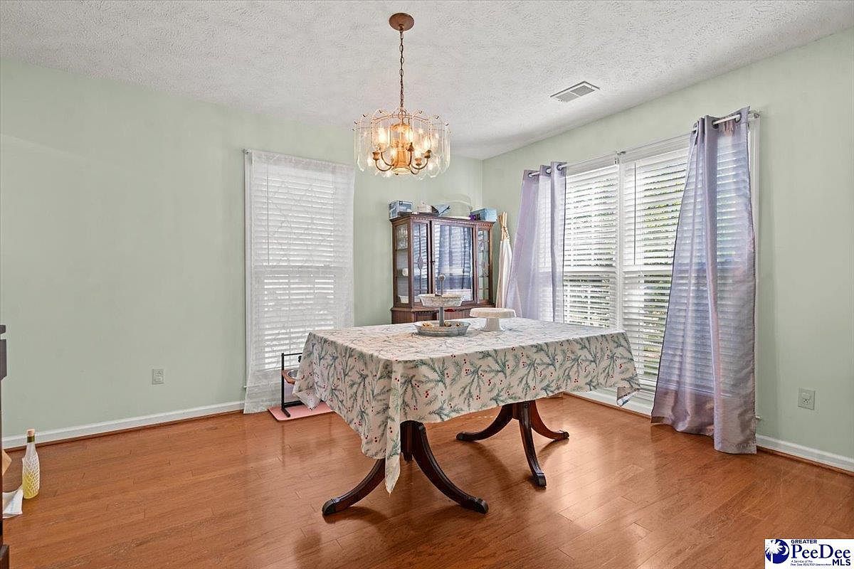 210 Memory Ln Bennettsville, SC 29512 - Thumbnail 4