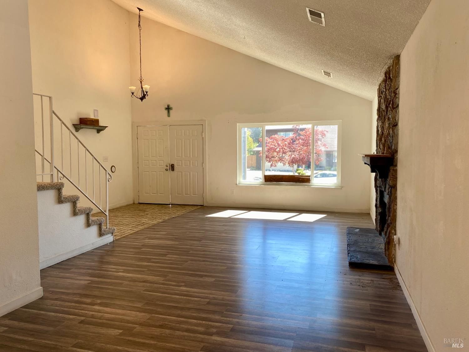 121 Kim Ct Vallejo, CA 94591 - Thumbnail 4