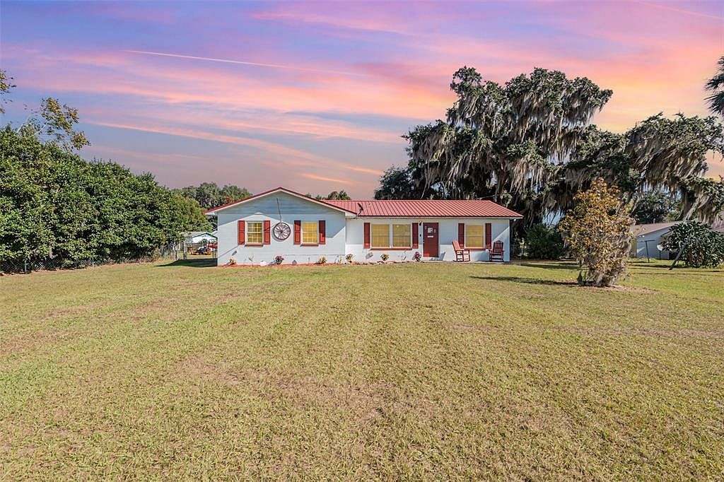 404 E Grand Rondo Crescent City, FL 32112 - Thumbnail 4