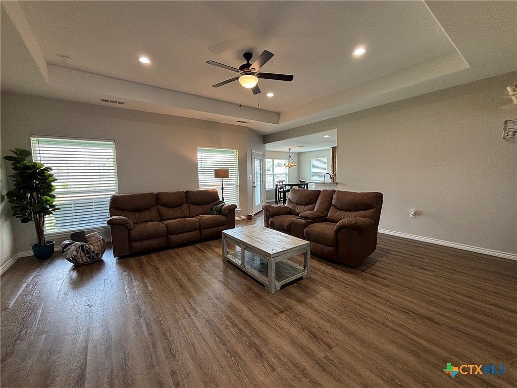 1313 Sandstone Cv Lampasas, TX 76550 - Thumbnail 4