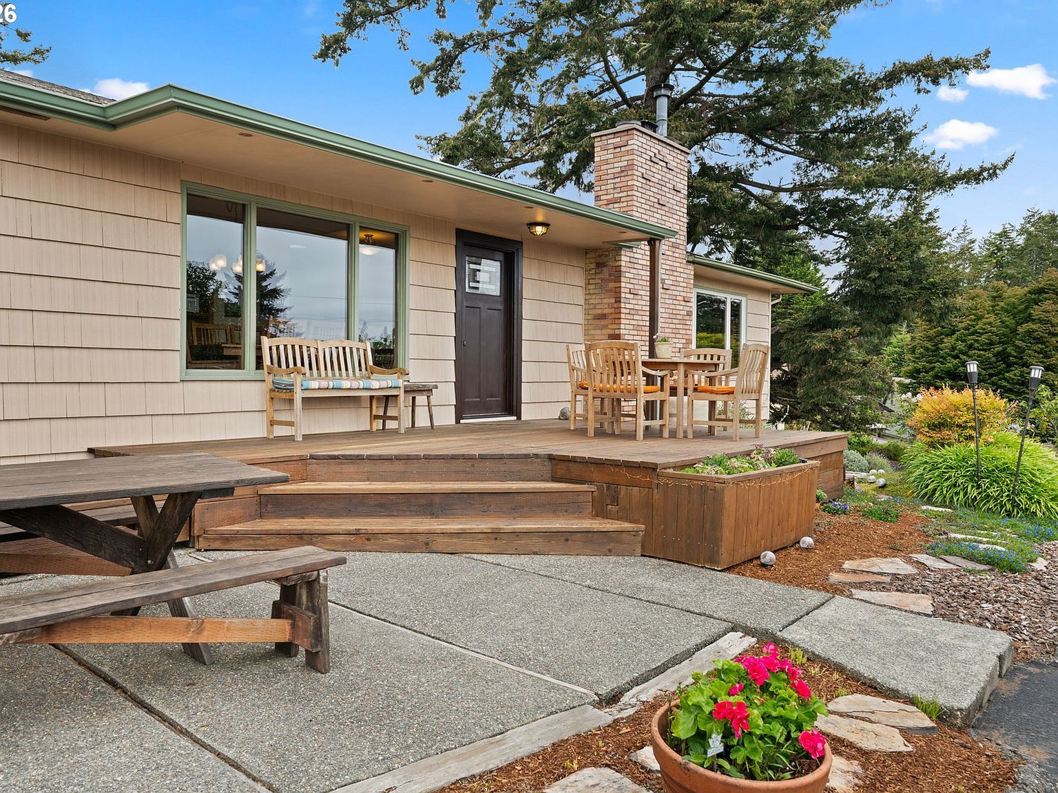 905 Barbra Ln Brookings, OR 97415 - Thumbnail 4