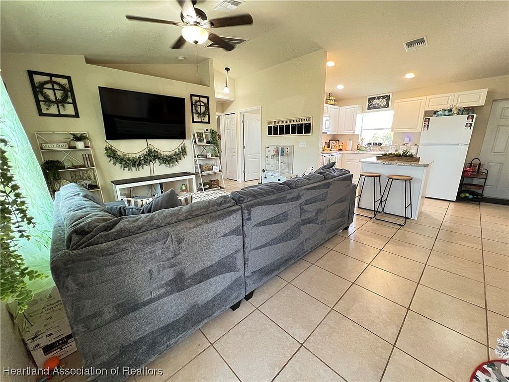 1164 Macarthur St Lake Placid, FL 33852 - Thumbnail 4