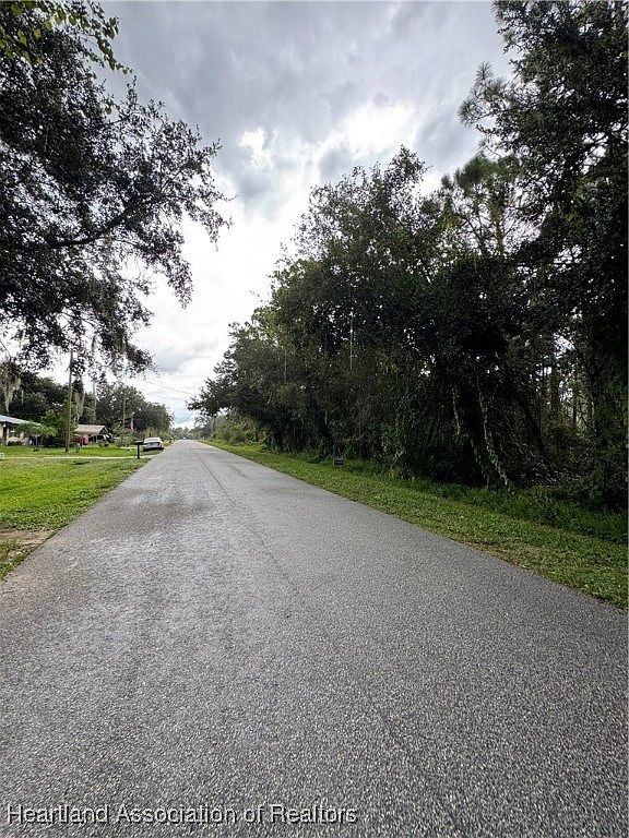 436 Jayhawk Ave Lake Placid, FL 33852 - Thumbnail 4