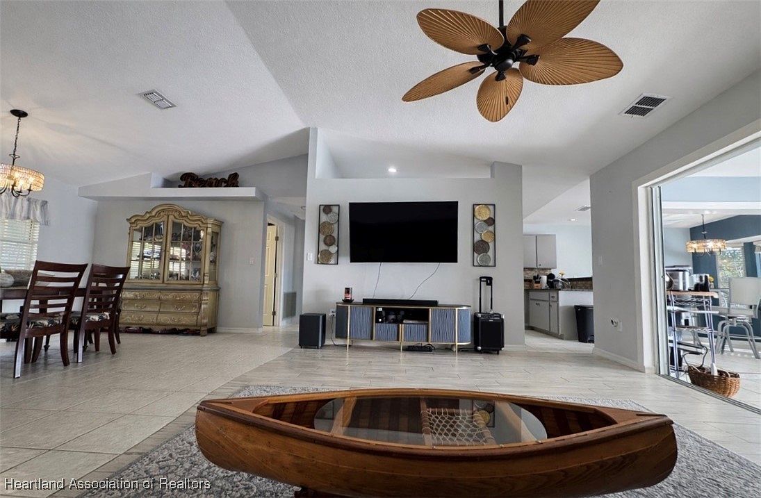 18 Victory Way Lake Placid, FL 33852 - Thumbnail 4