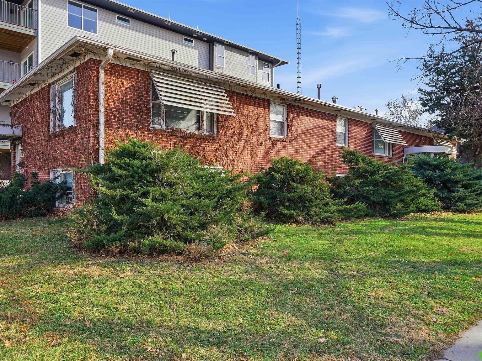 1501 F St Lincoln, NE 68508 - Thumbnail 4