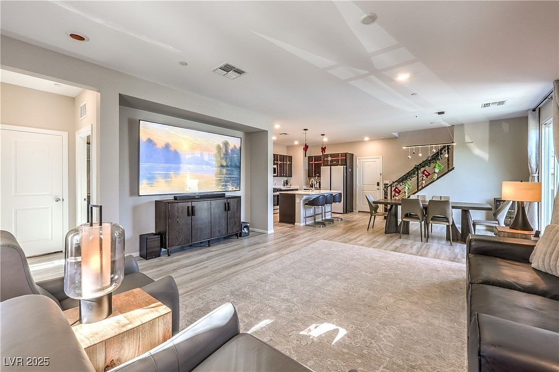 1120 Frye Mesa Ave North Las Vegas, NV 89086 - Thumbnail 4