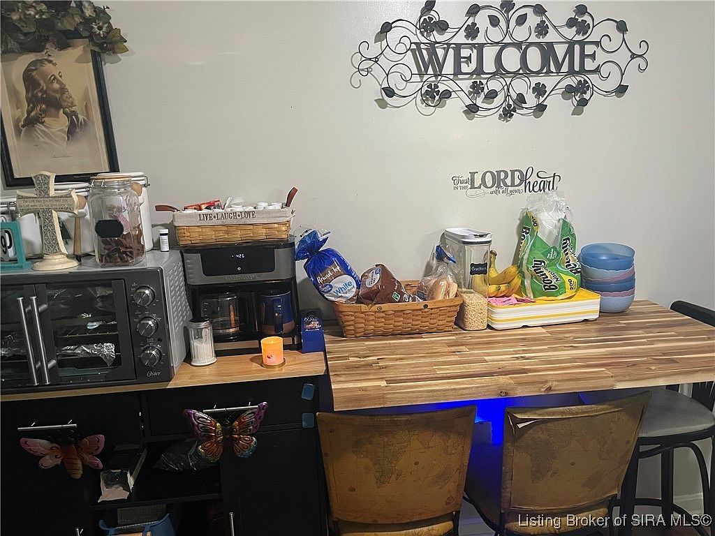 1602 Cragmont St Madison, IN 47250 - Thumbnail 4