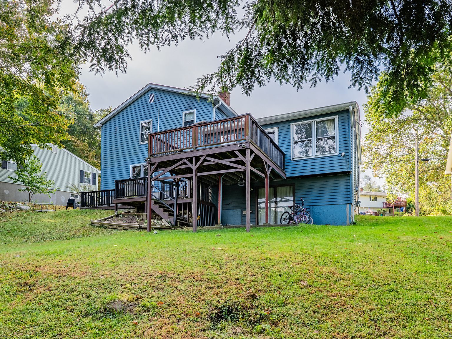 124 Williamson Dr Waterbury, CT 06710 - Thumbnail 4