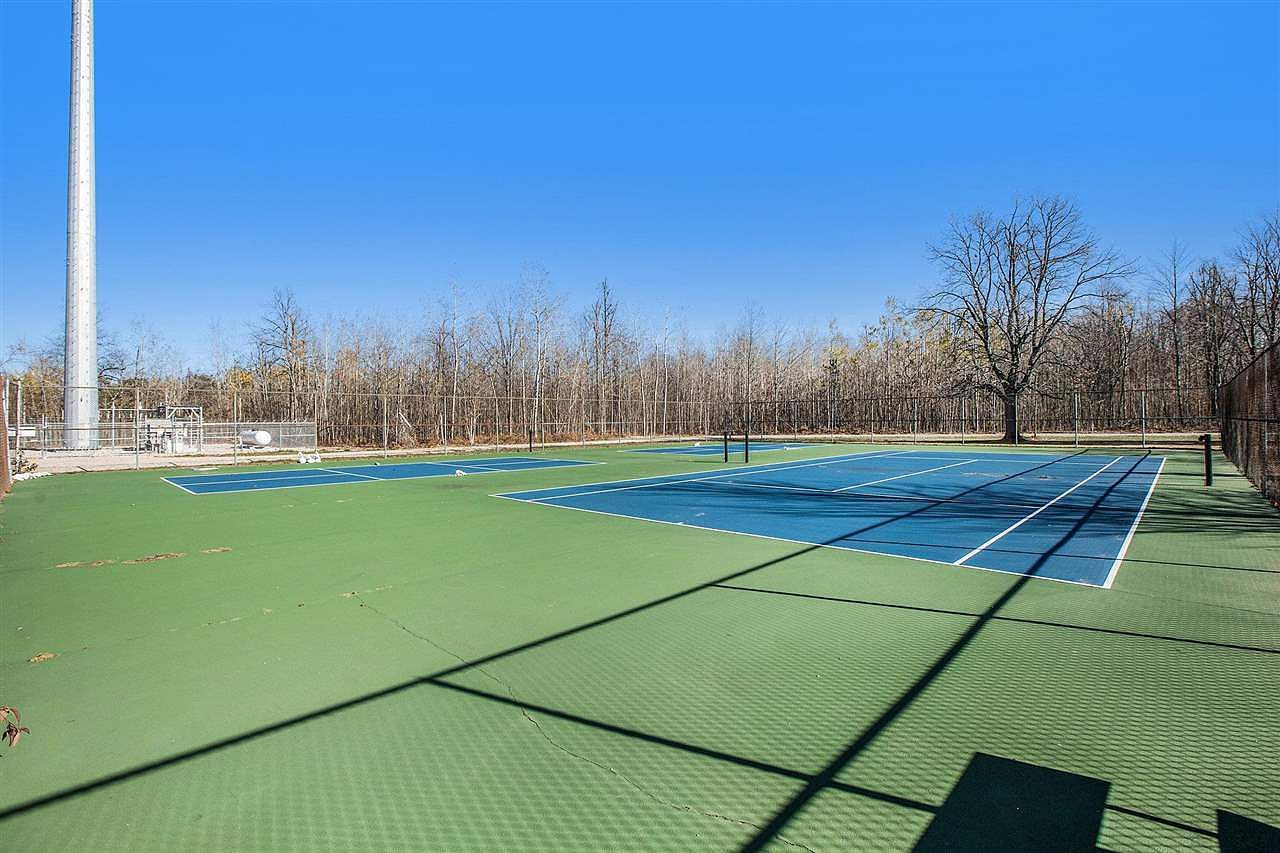 Clarmont Mancelona, MI 49659 - Thumbnail 4