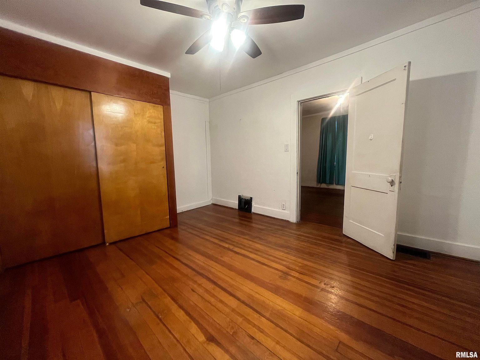 1942 S 11th St Springfield, IL 62703 - Thumbnail 4