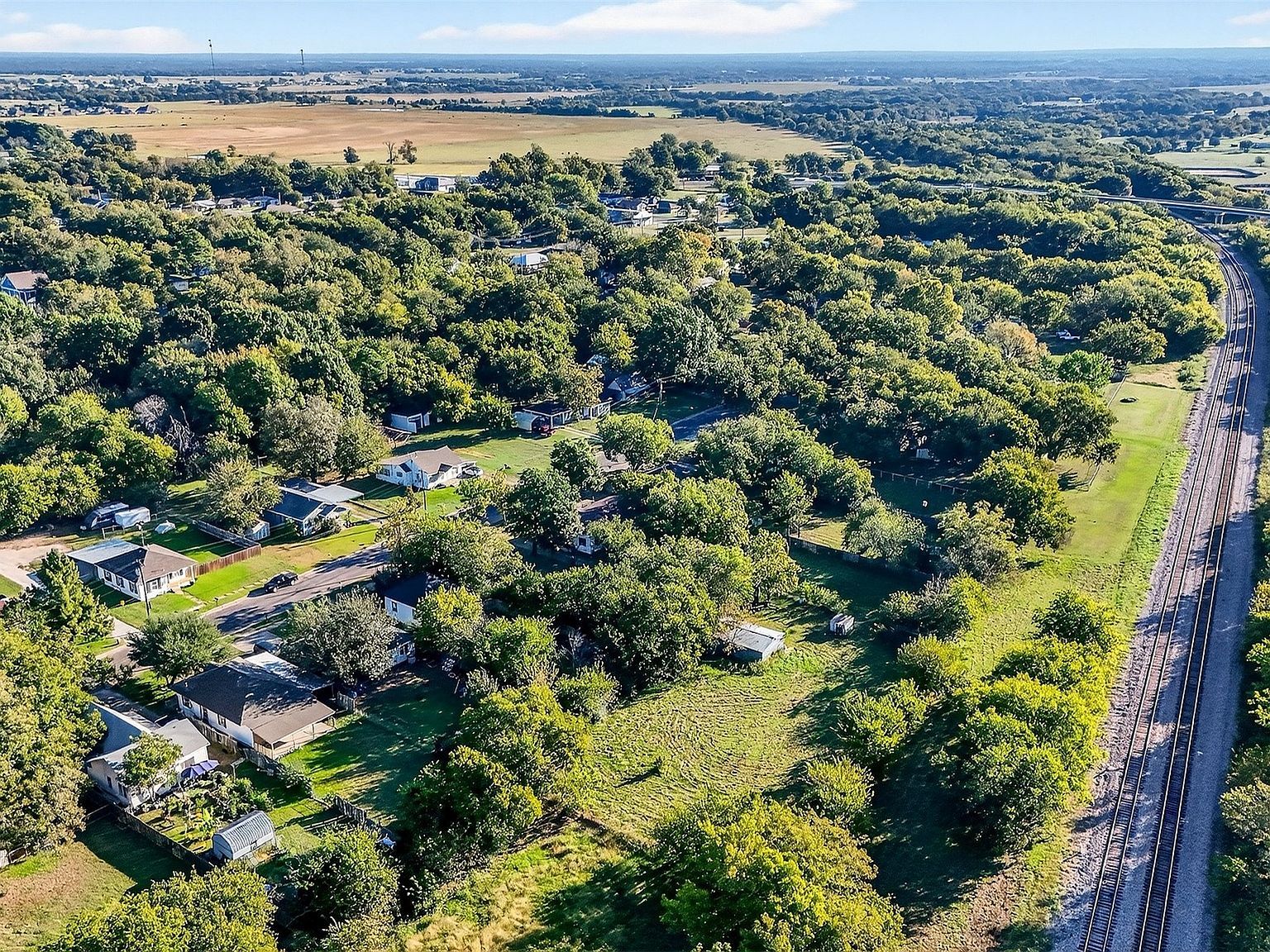 634 E South St Whitesboro, TX 76273 - Thumbnail 4