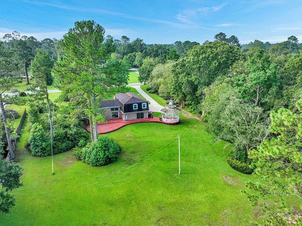 304 Clubview Dr Moultrie, GA 31768 - Thumbnail 4