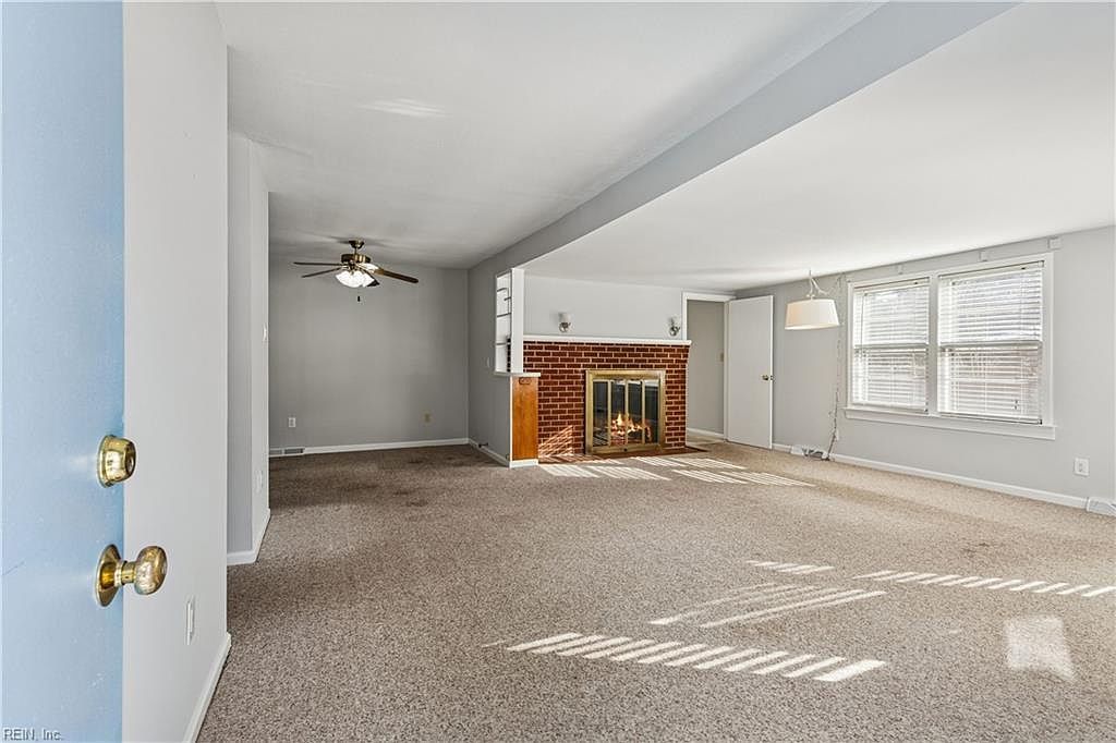 206 Shamrock Ave Yorktown, VA 23693 - Thumbnail 4