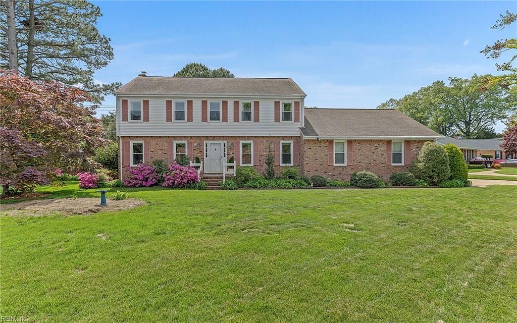 1101 Kings Way Dr Virginia Beach, VA 23455 - Thumbnail 4