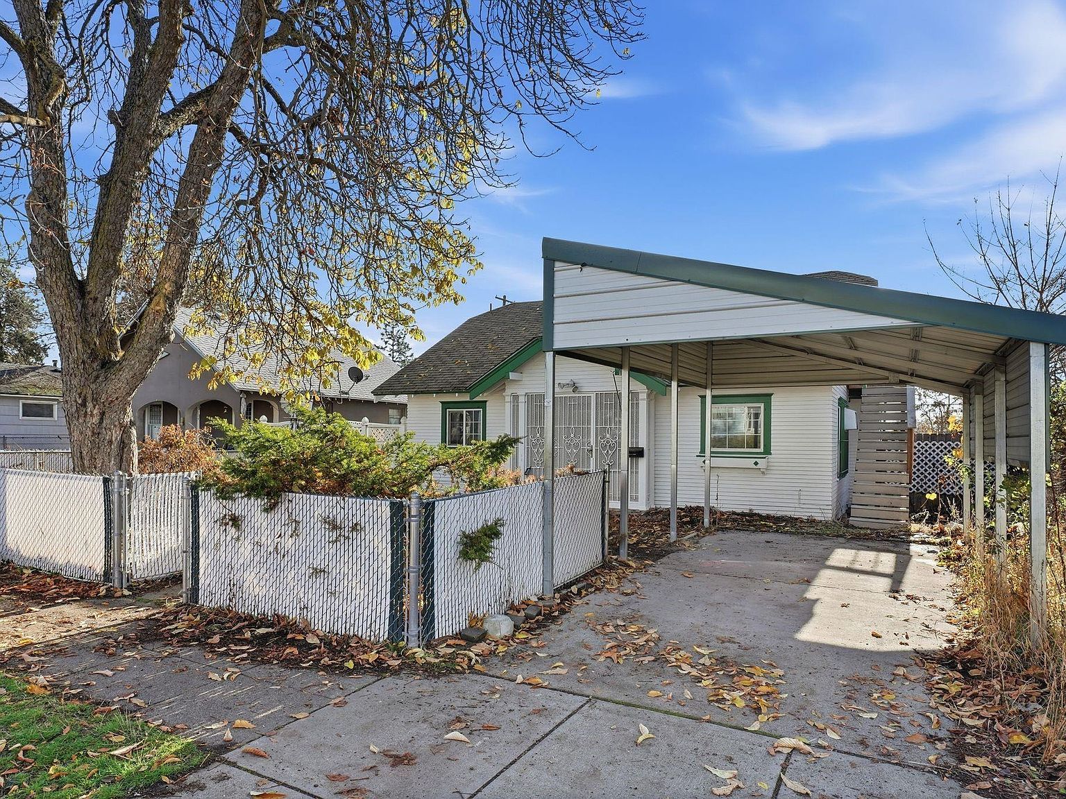 38 E Lacrosse Ave Spokane, WA 99207 - Thumbnail 4