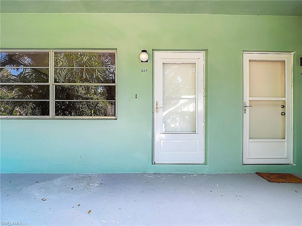 3225 E Riverside Dr APT 63-F Fort Myers, FL 33916 - Thumbnail 4
