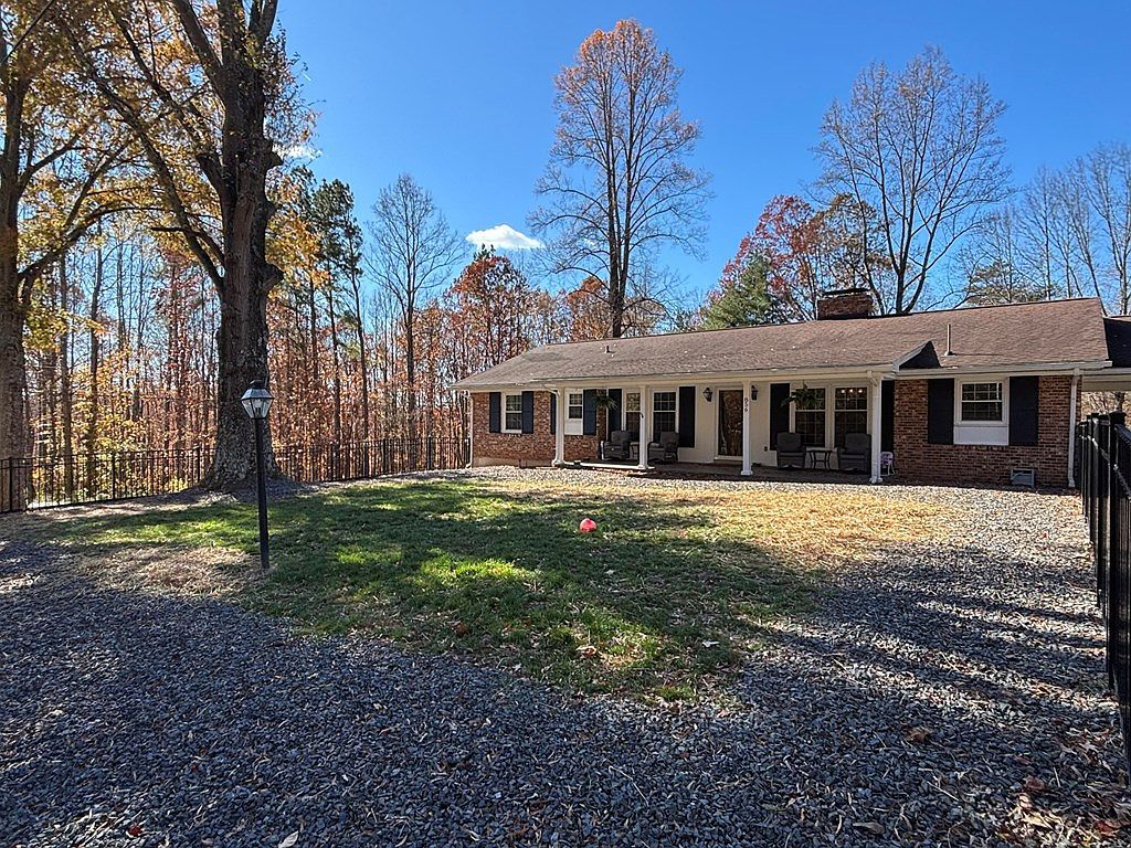 856 Evergreen Rd Chatham, VA 24531 - Thumbnail 4