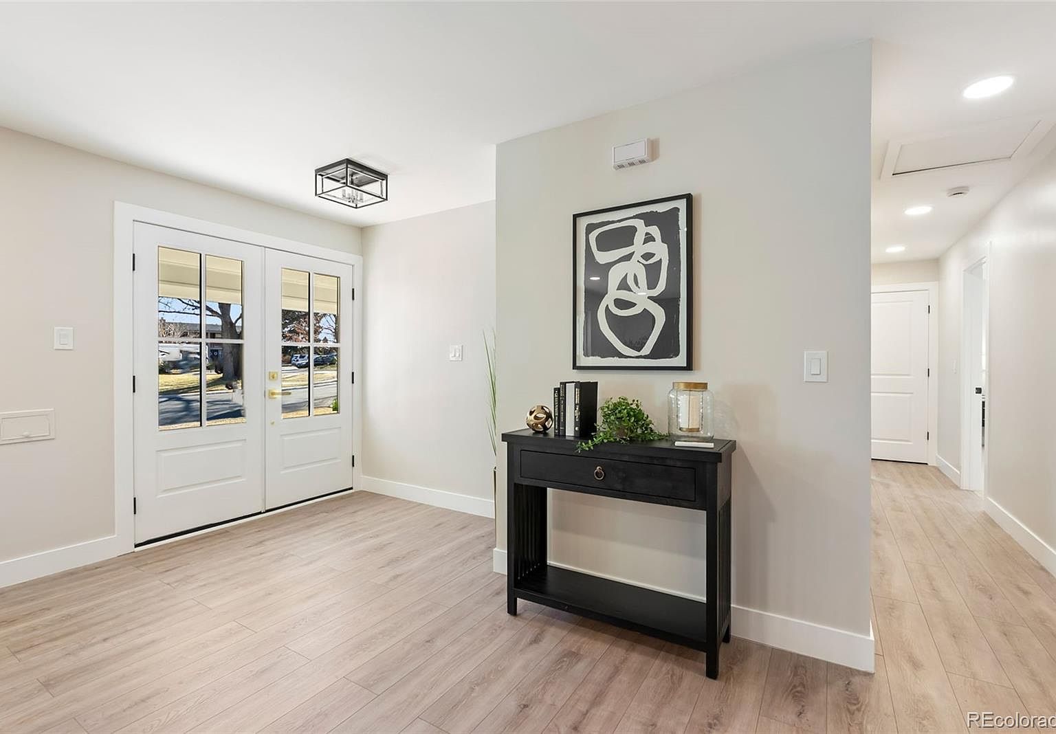 3831 S Hillcrest Dr Denver, CO 80237 - Thumbnail 4