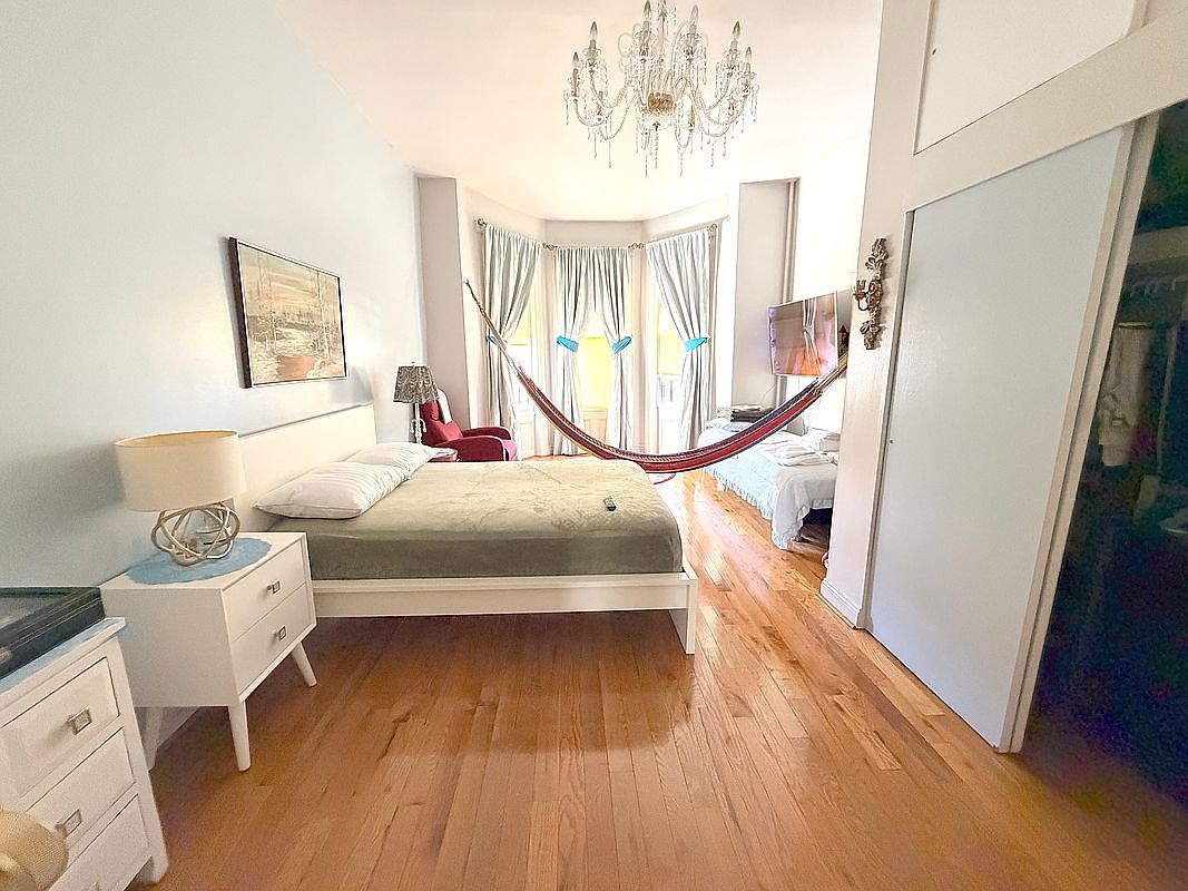 211 Sunnyside Ave #2 Brooklyn, NY 11207 - Thumbnail 4