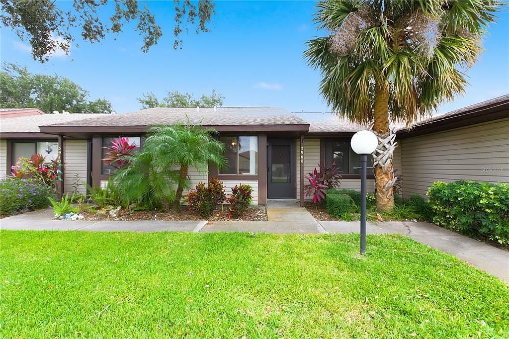 5908 36th Avenue Cir W Bradenton, FL 34209 - Thumbnail 4