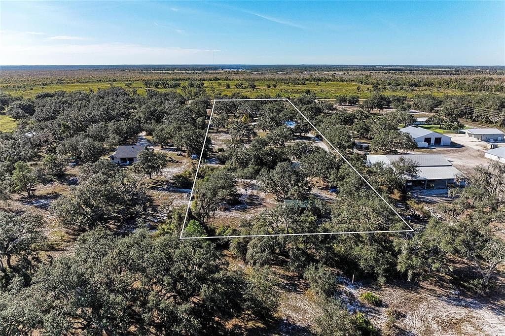 7205 Wauchula Rd Myakka City, FL 34251 - Thumbnail 4