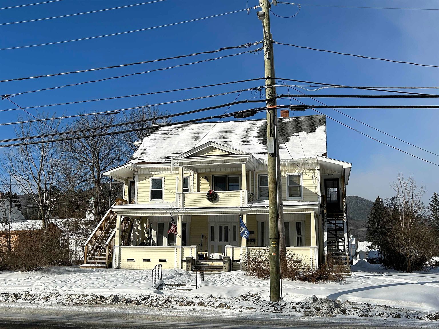 127 Main St Colebrook, NH 03576 - Thumbnail 4