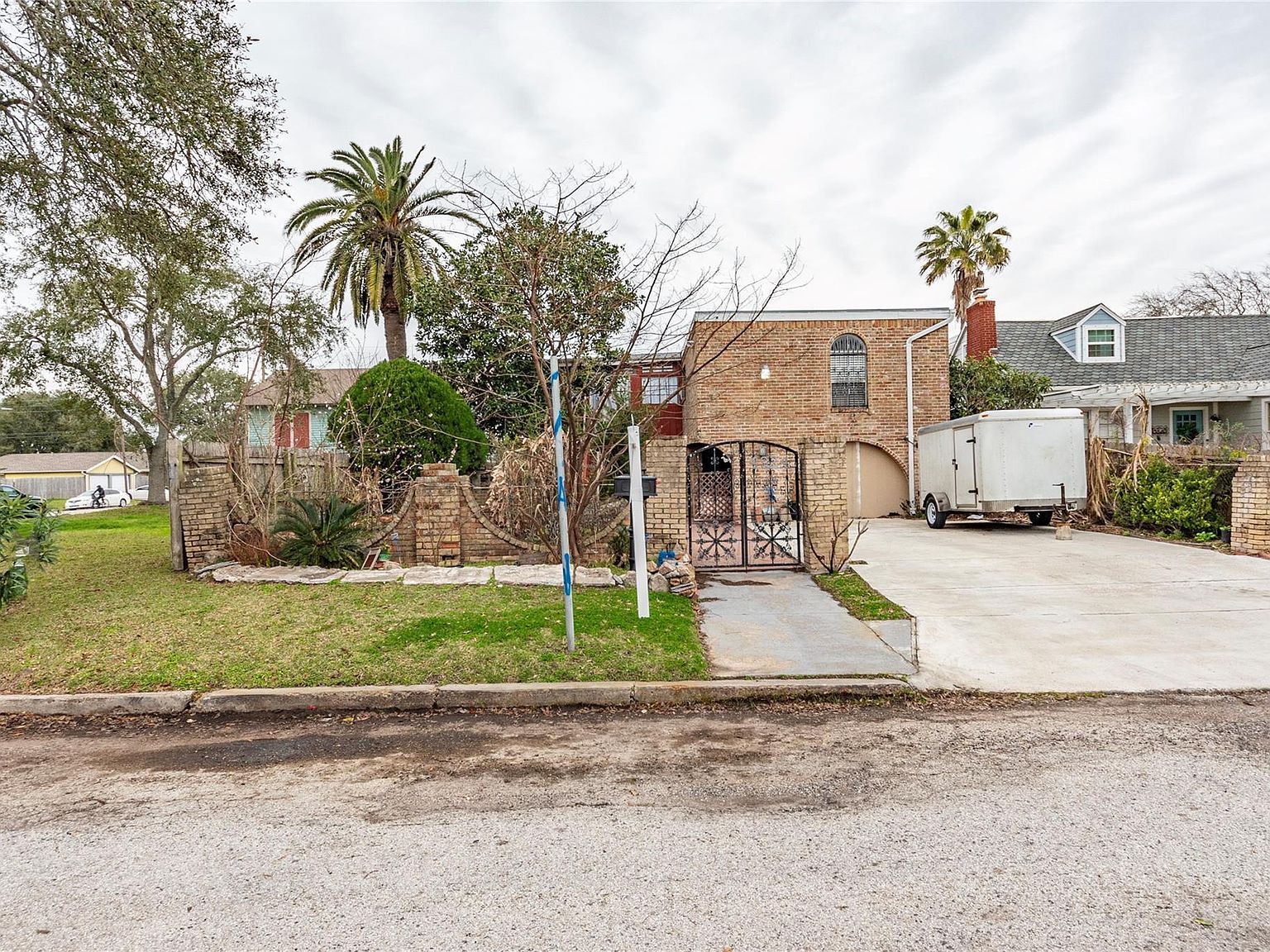 4924 Avenue P 1/2 Galveston, TX 77551 - Thumbnail 4