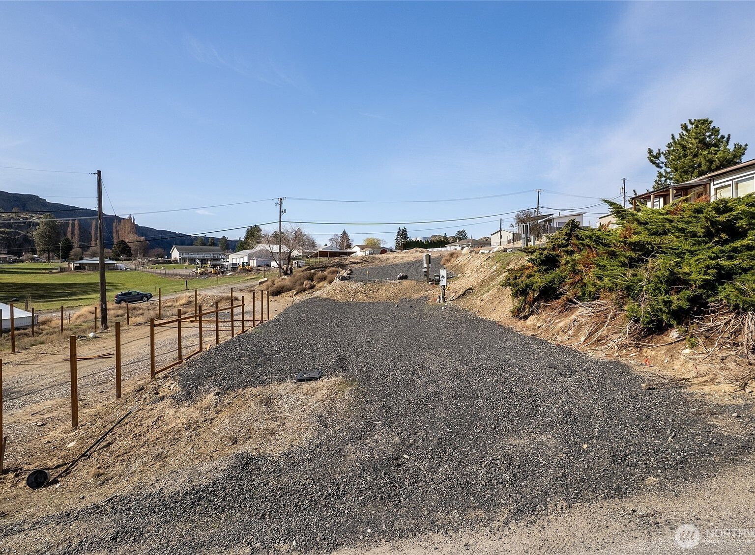 225 Lincoln Ave Electric City, WA 99123 - Thumbnail 4