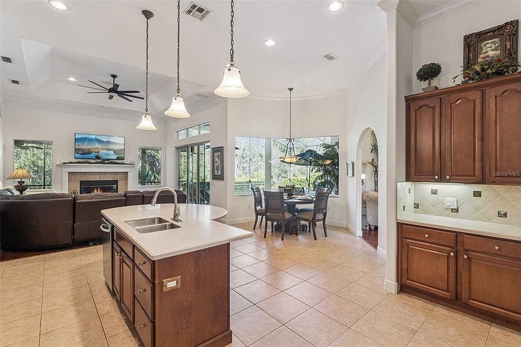 814 Miami Springs Dr Longwood, FL 32779 - Thumbnail 4