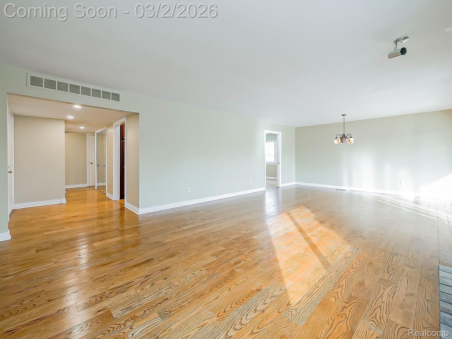 4411 Laurel Club Cir West Bloomfield, MI 48323 - Thumbnail 4