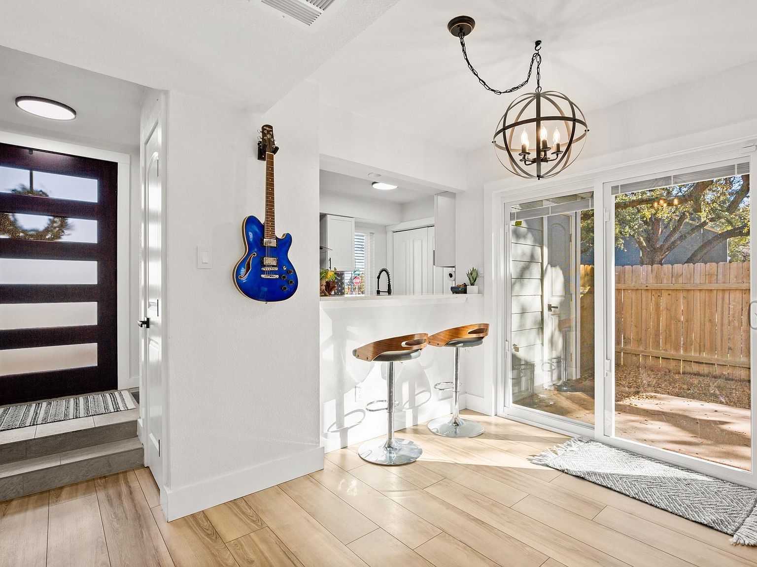 7001 Woodhue Dr #A Austin, TX 78745 - Thumbnail 4