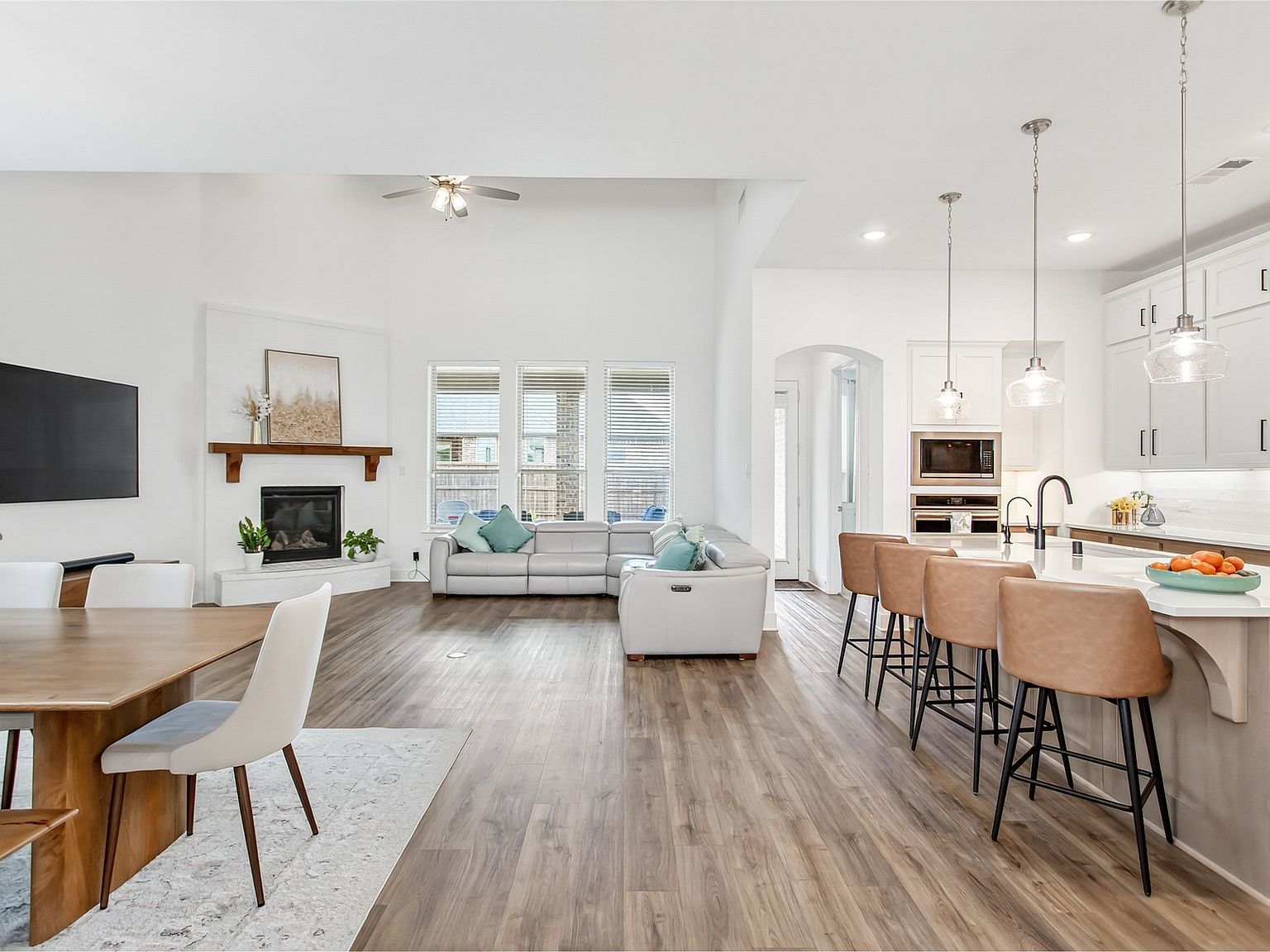 1516 Lantana Ave Aubrey, TX 76227 - Thumbnail 4