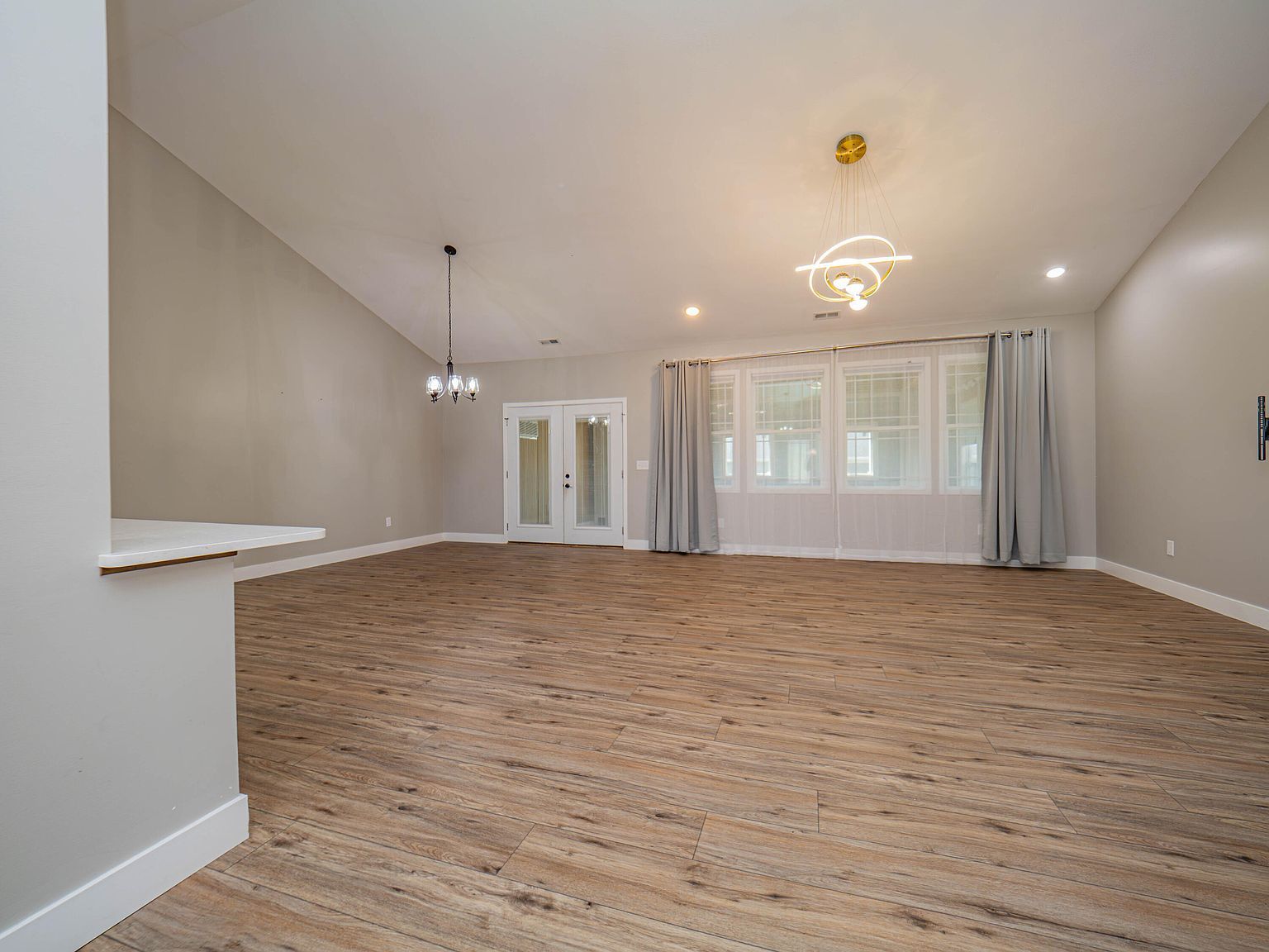 2105 Vinny Ave Moberly, MO 65270 - Thumbnail 4