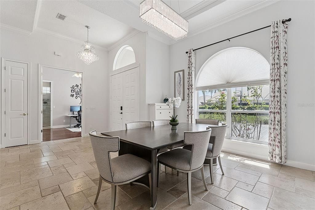 1700 Lake Roberts Ct Windermere, FL 34786 - Thumbnail 4