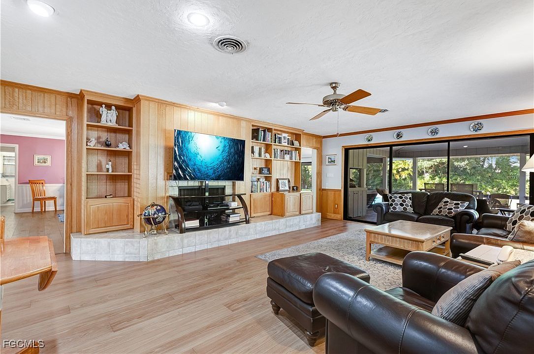 3540 Avocado Dr Fort Myers, FL 33901 - Thumbnail 4