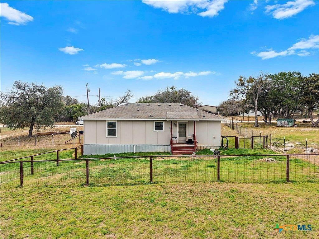 151 Private Road 3090 Lampasas, TX 76550 - Thumbnail 4