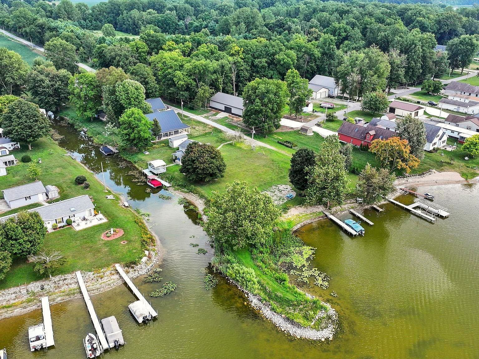 160 Ln 160a Turkey Ln Hudson, IN 46747 - Thumbnail 4