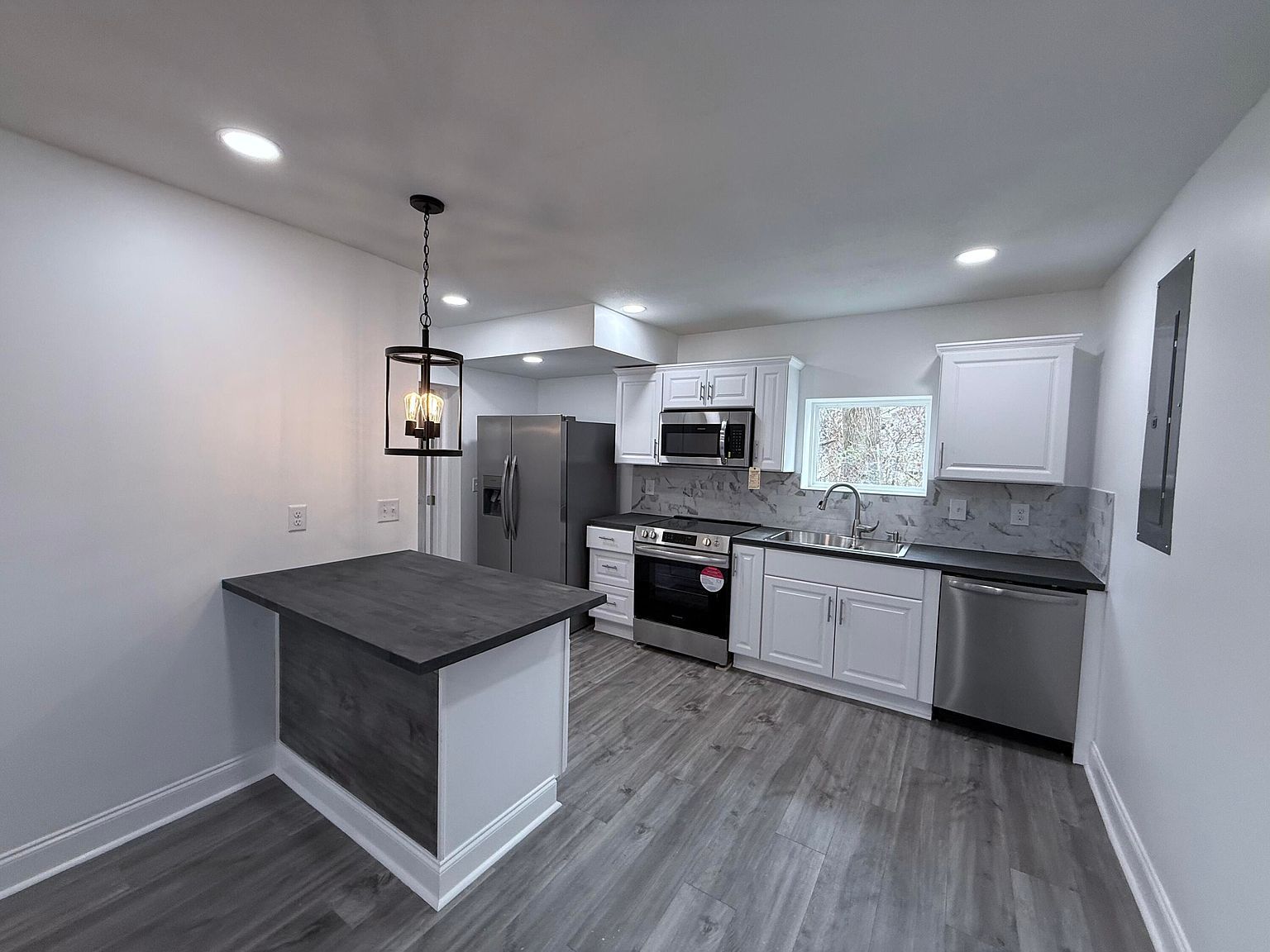 726 East Ave Chattanooga, TN 37411 - Thumbnail 4