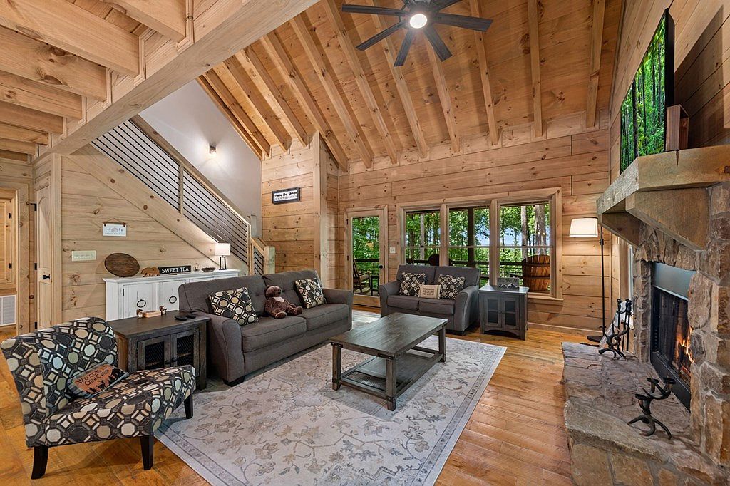 391 Little Bushy Head Rd Blue Ridge, GA 30513 - Thumbnail 4