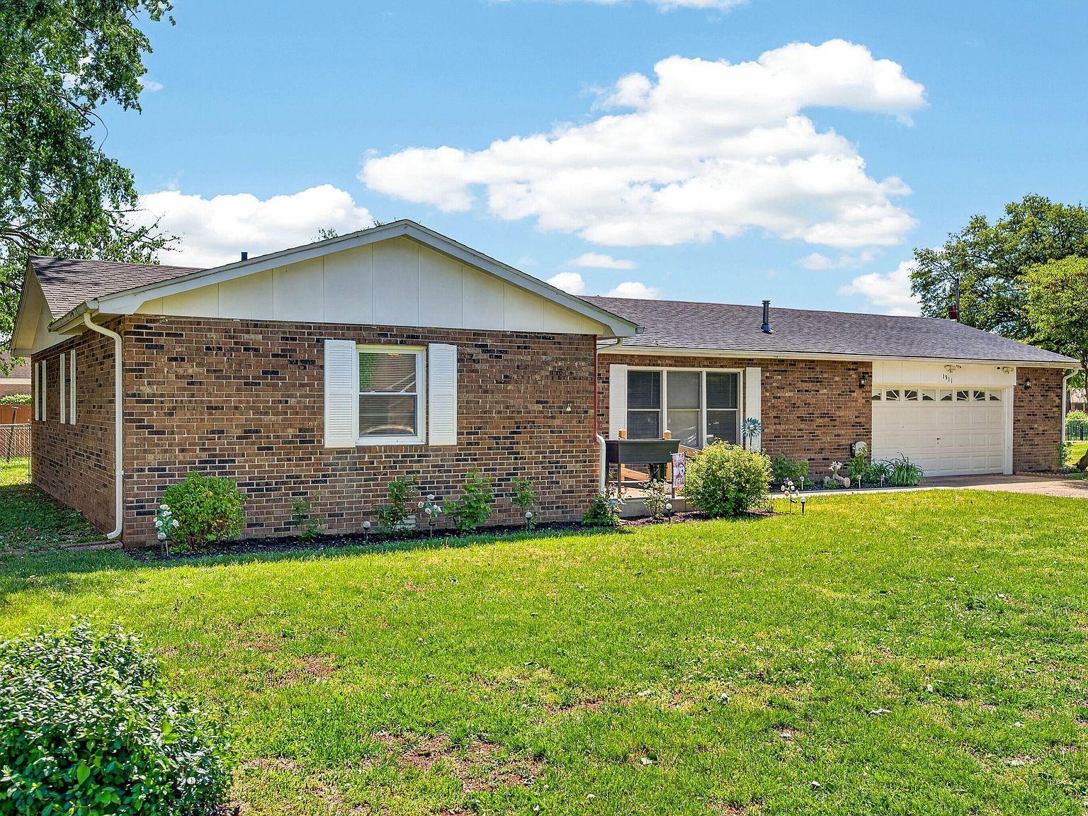 1511 New Ford Rd Seymour, IN 47274 - Thumbnail 4