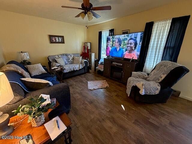 400 Tuskeegee Dr Laurinburg, NC 28352 - Thumbnail 4