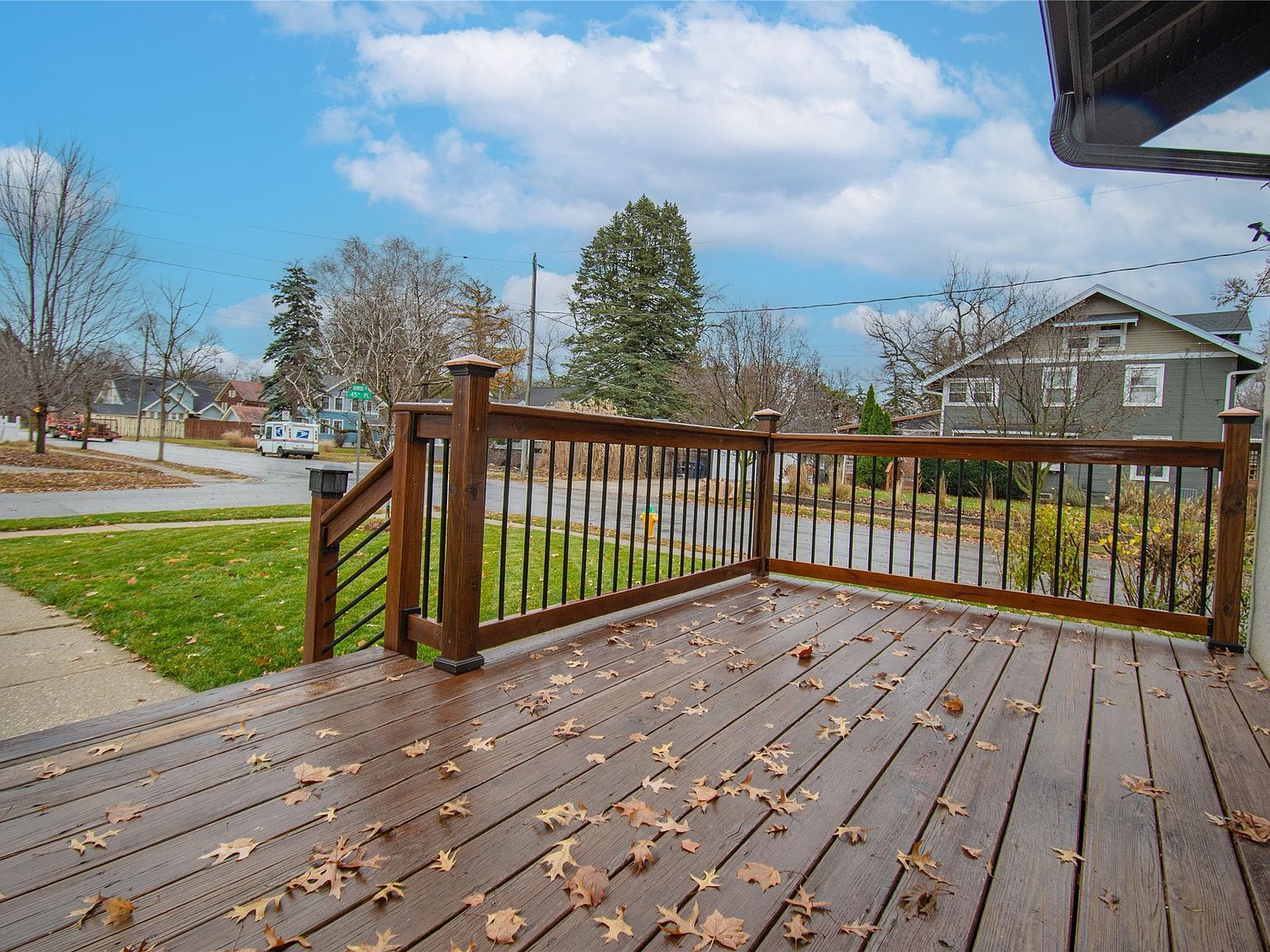 702 45th Pl Des Moines, IA 50312 - Thumbnail 4