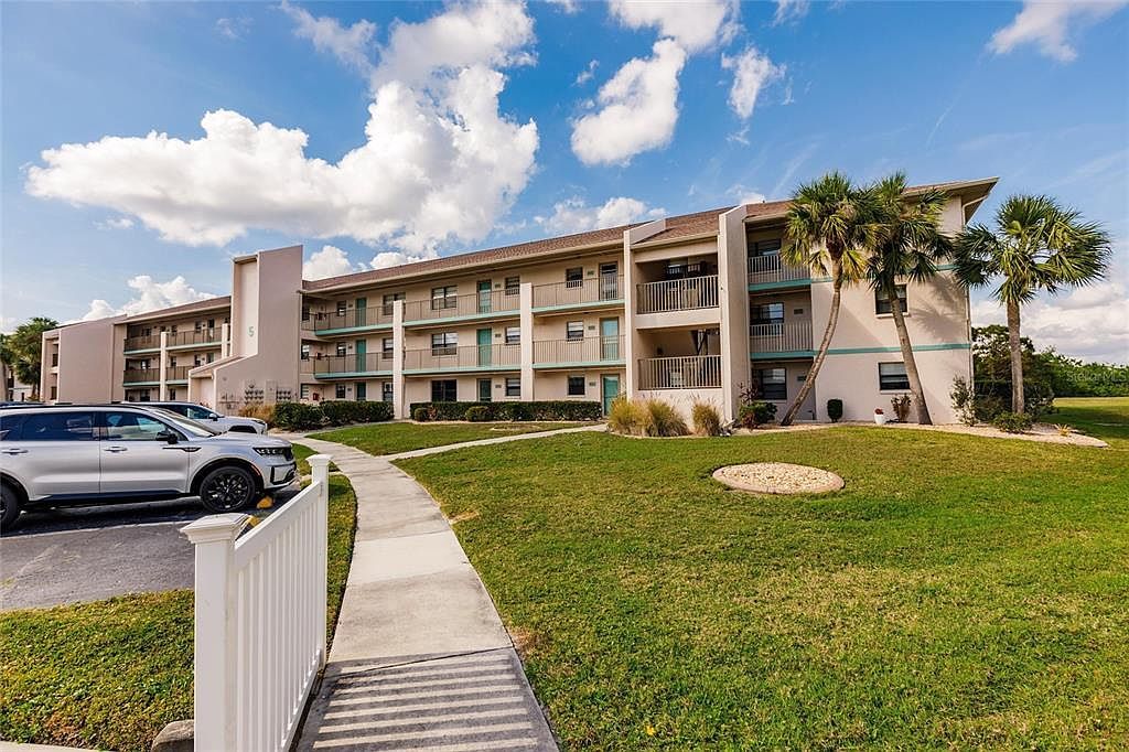 175 Kings Hwy APT 538 Punta Gorda, FL 33983 - Thumbnail 4