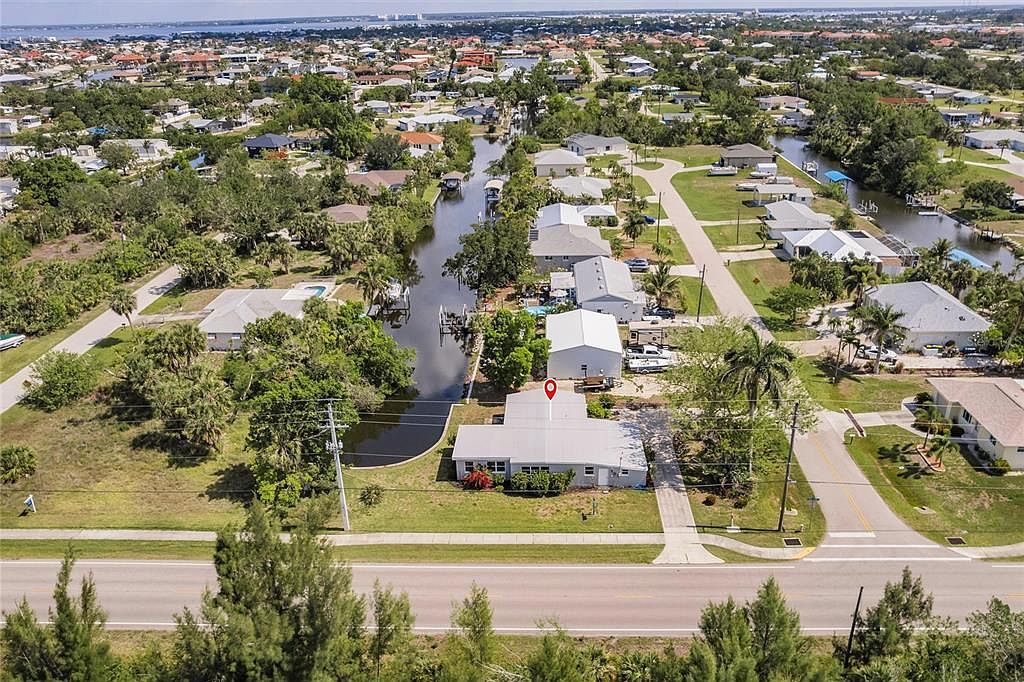 3129 Buttonwood Pl Punta Gorda, FL 33950 - Thumbnail 4