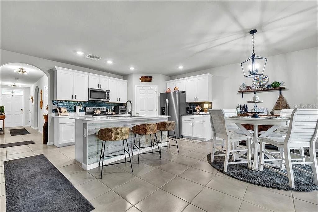 25157 Alcazar Dr Punta Gorda, FL 33955 - Thumbnail 4