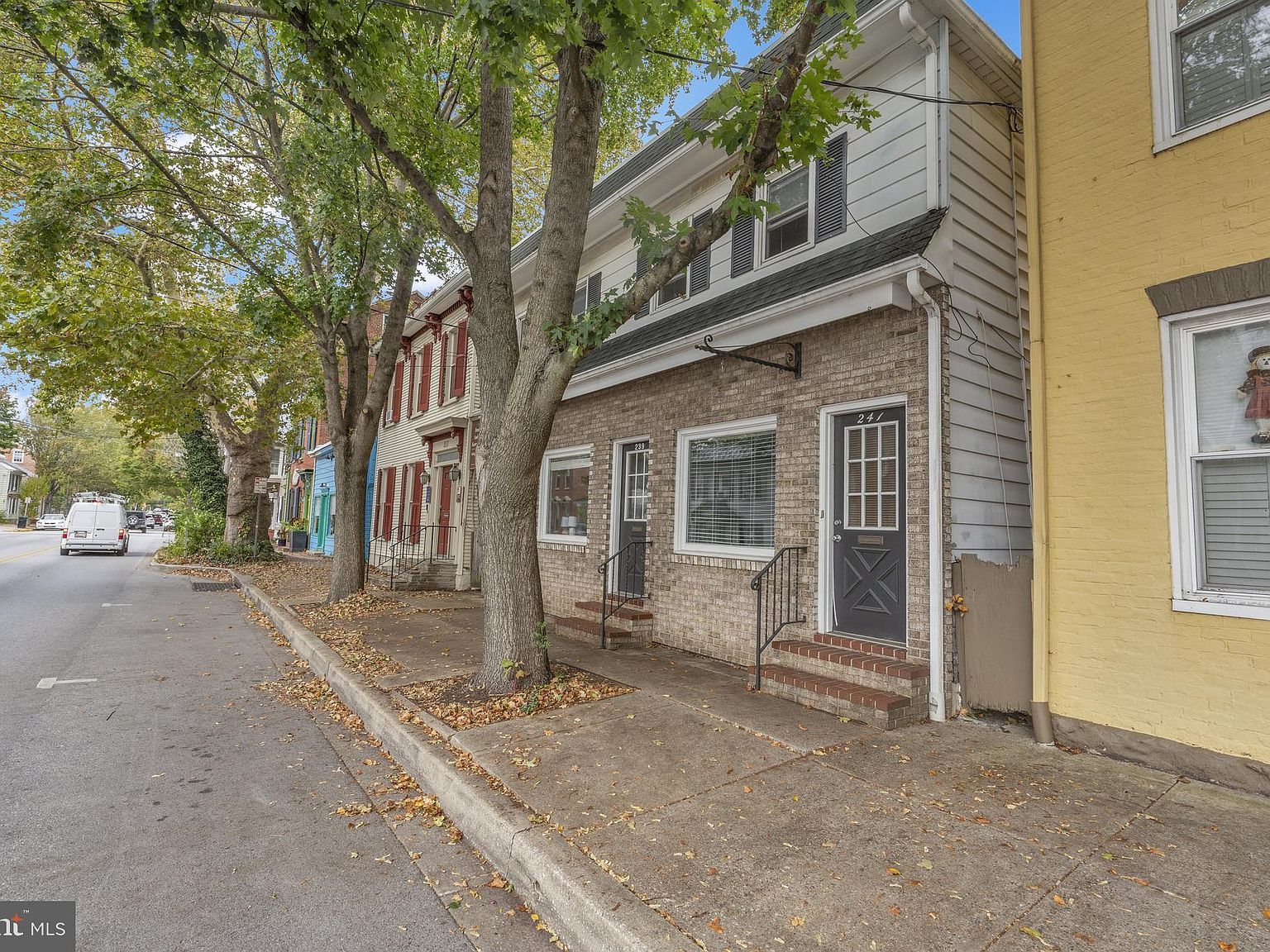 239-241 E Main St Westminster, MD 21157 - Thumbnail 4